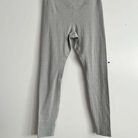 Vuori Light Gray Women's Leggings - Picture 1 of 7